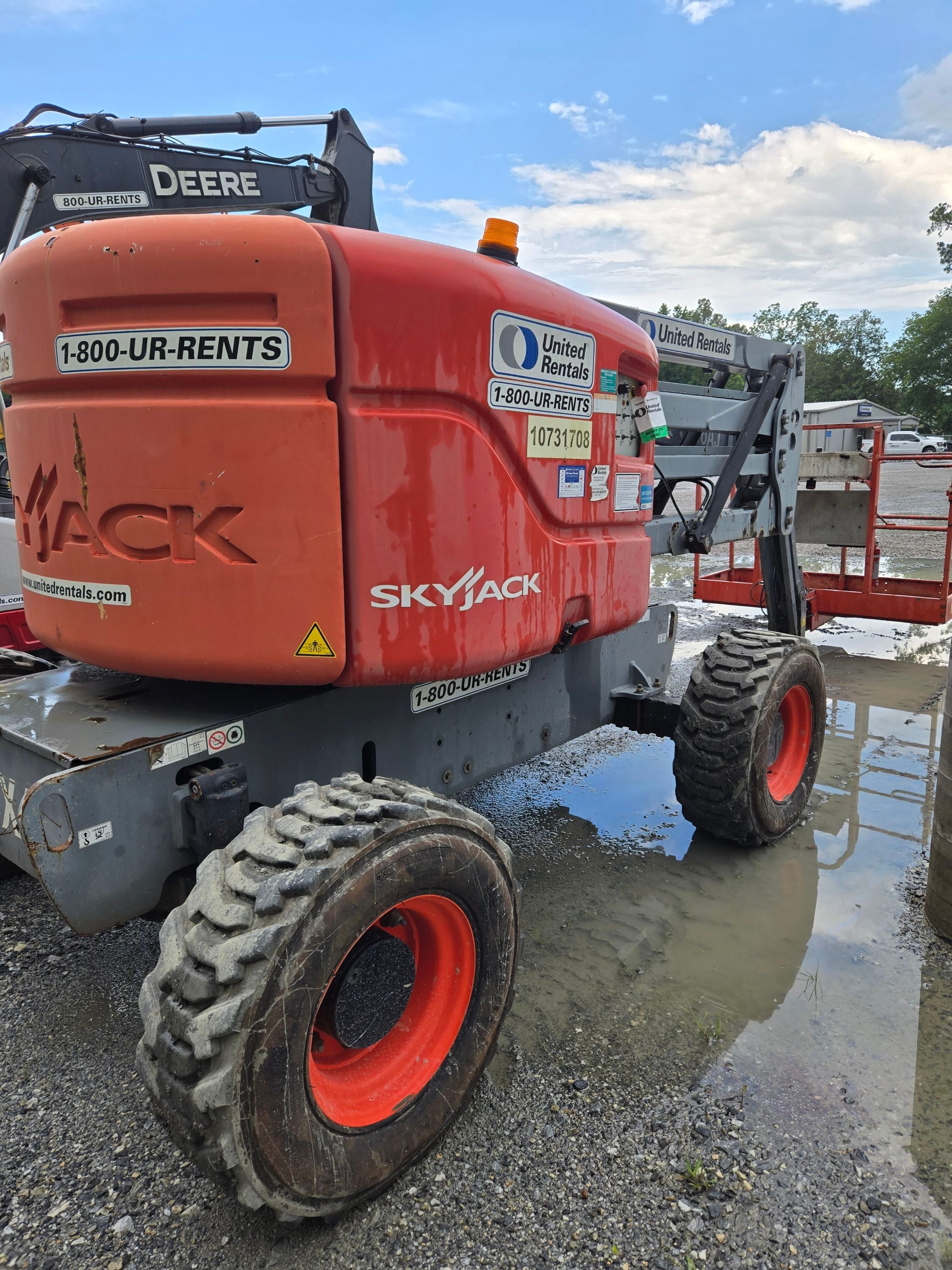 2018 SKYJACK SJ46AJ Articulating Boom Lift in Foley, AL