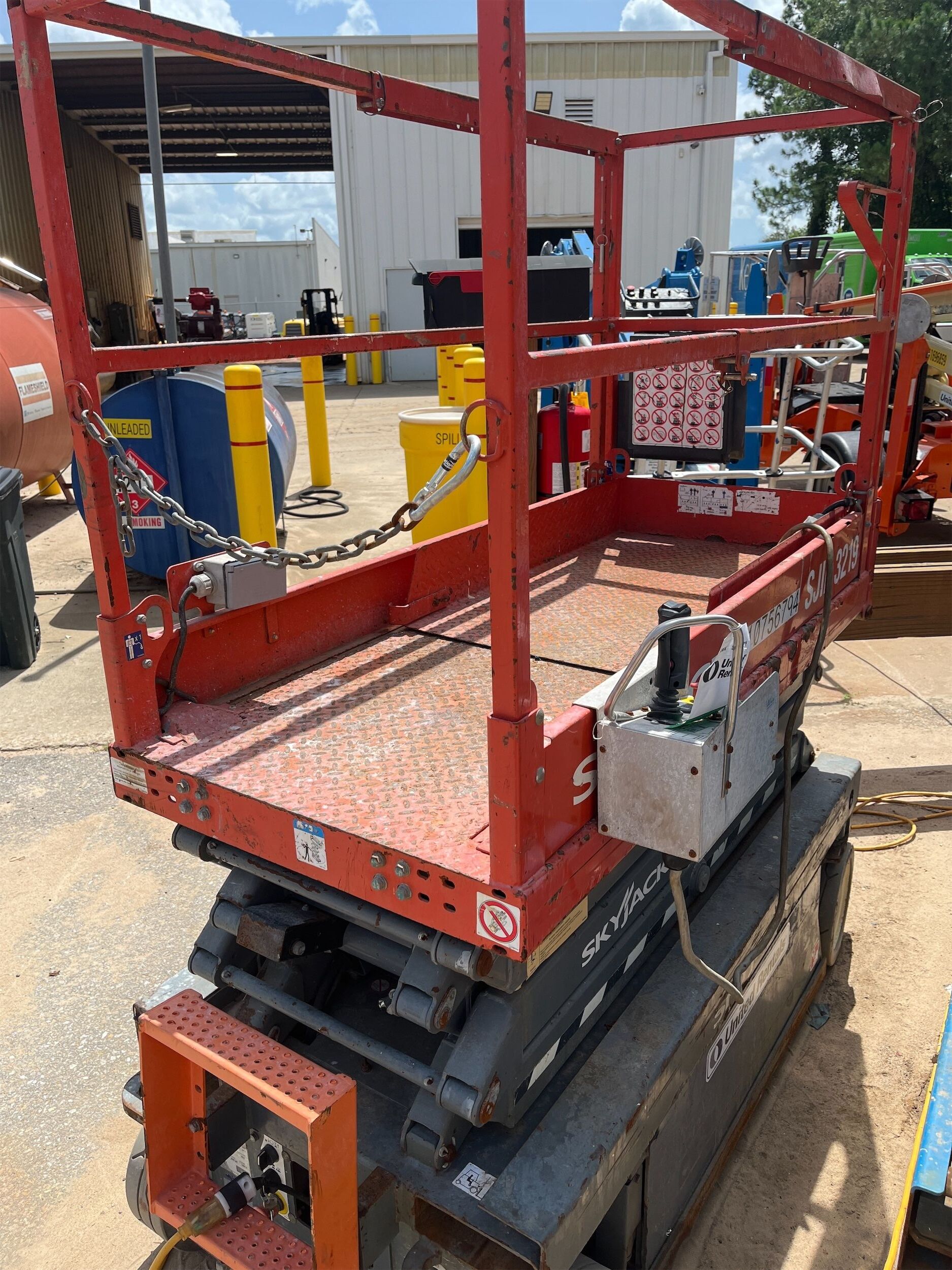 2018 SKYJACK SJIII3219 Scissor Lift in Foley, AL