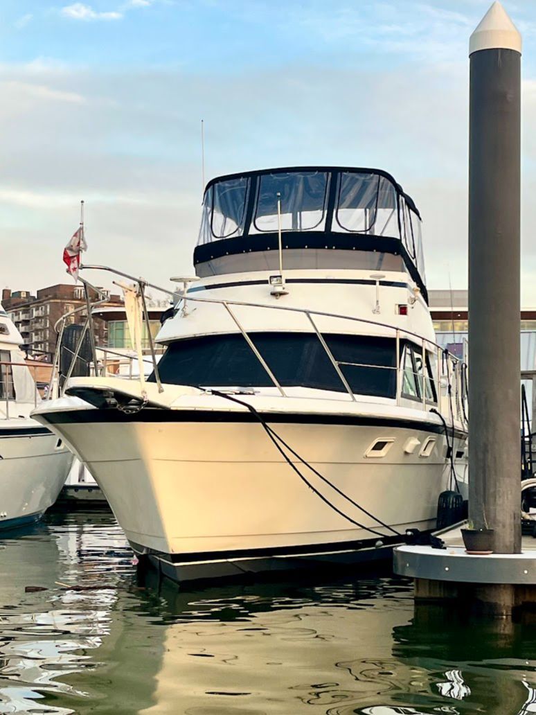 1987 Hatteras 40 Double Cabin Yacht boat