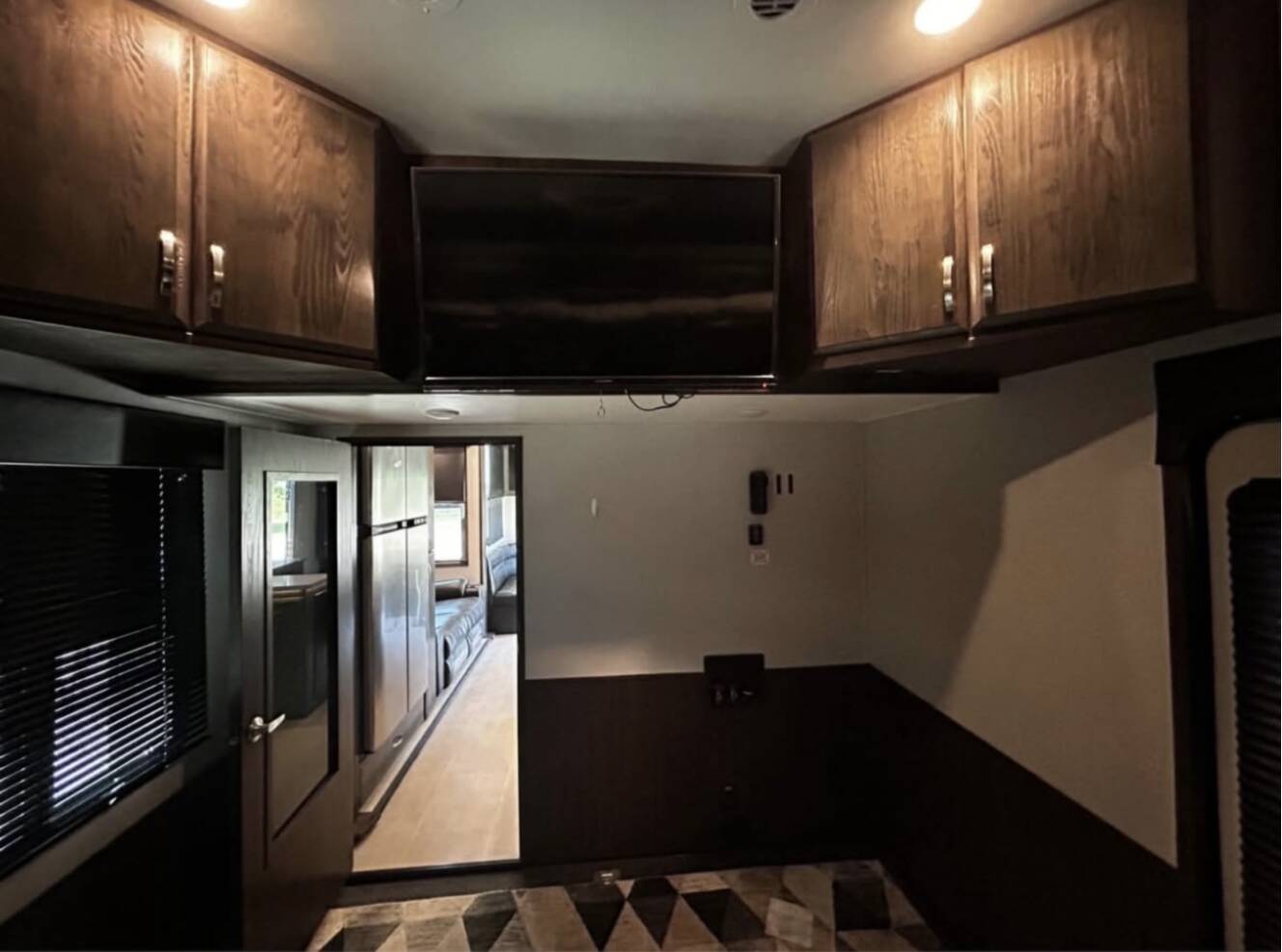 A photo of this 2019 Jayco SEISMIC 4125
