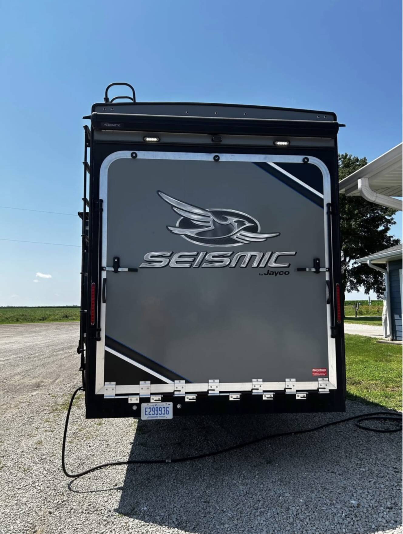 A photo of this 2019 Jayco SEISMIC 4125