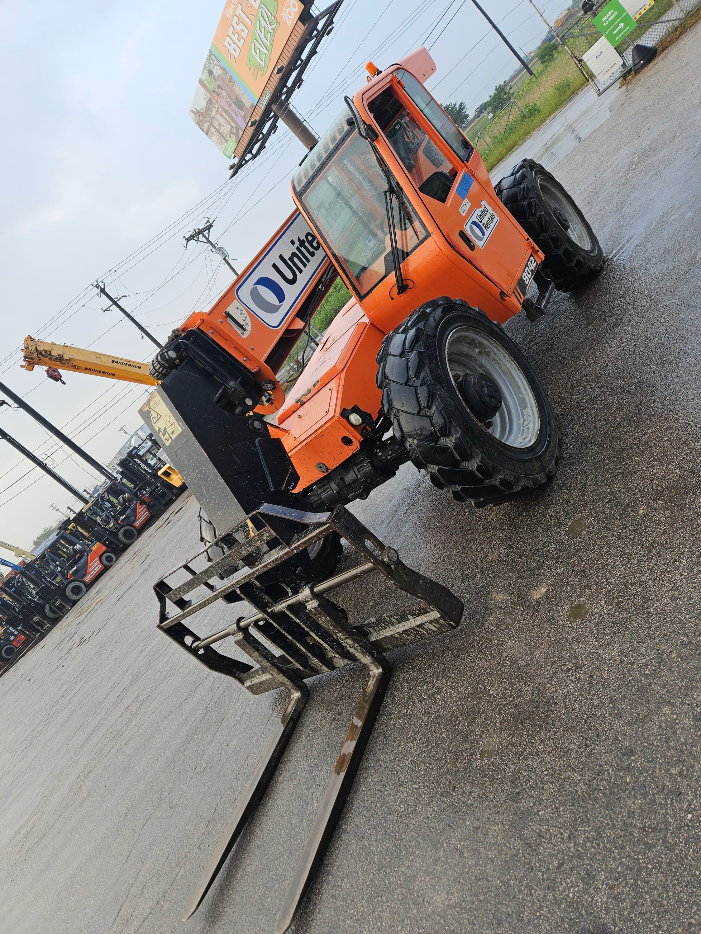 2017 SKYTRAK 8042 Forklift in College Station, TX