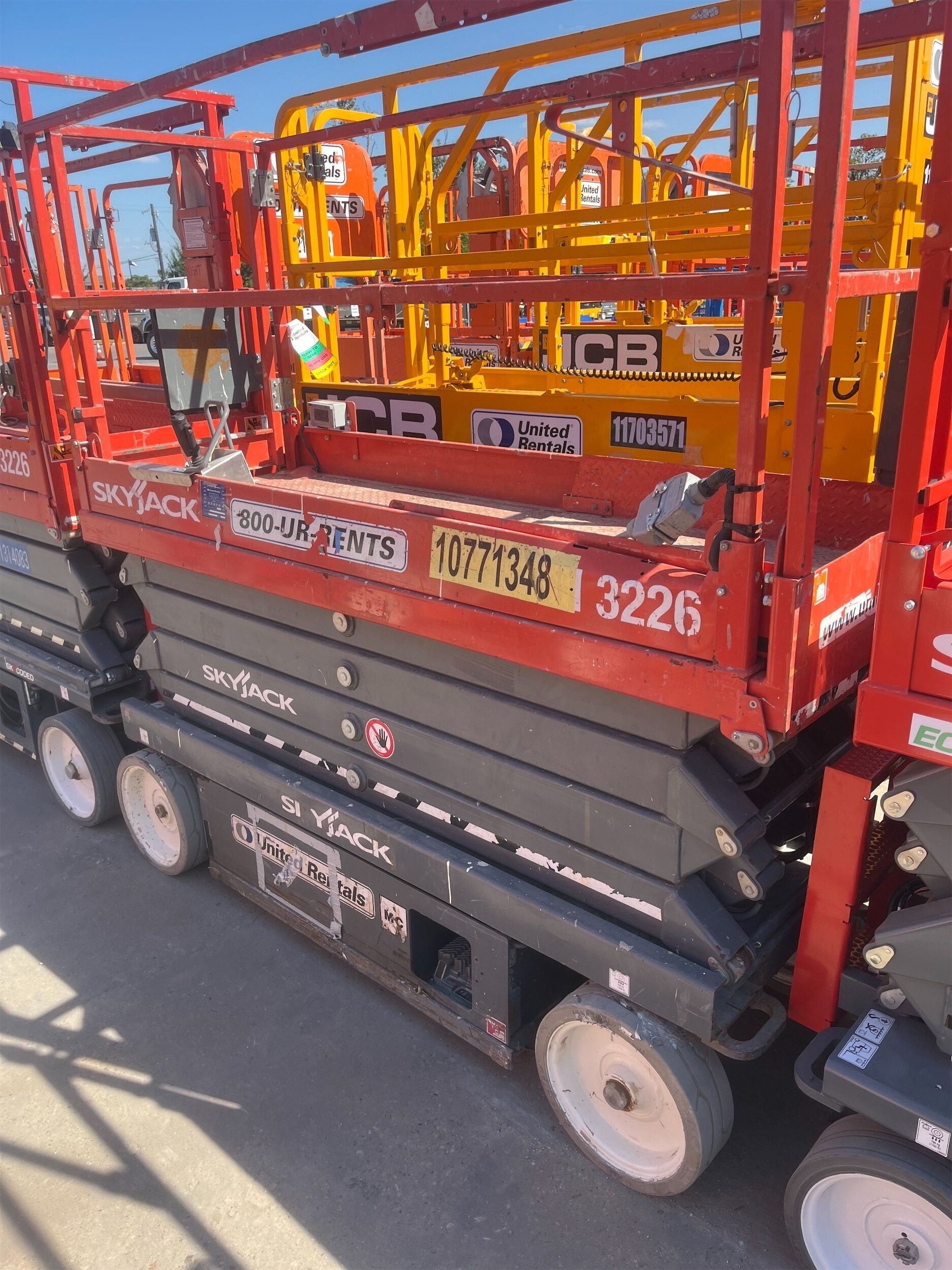 2018 SKYJACK SJIII3226 Scissor Lift in College Station, TX