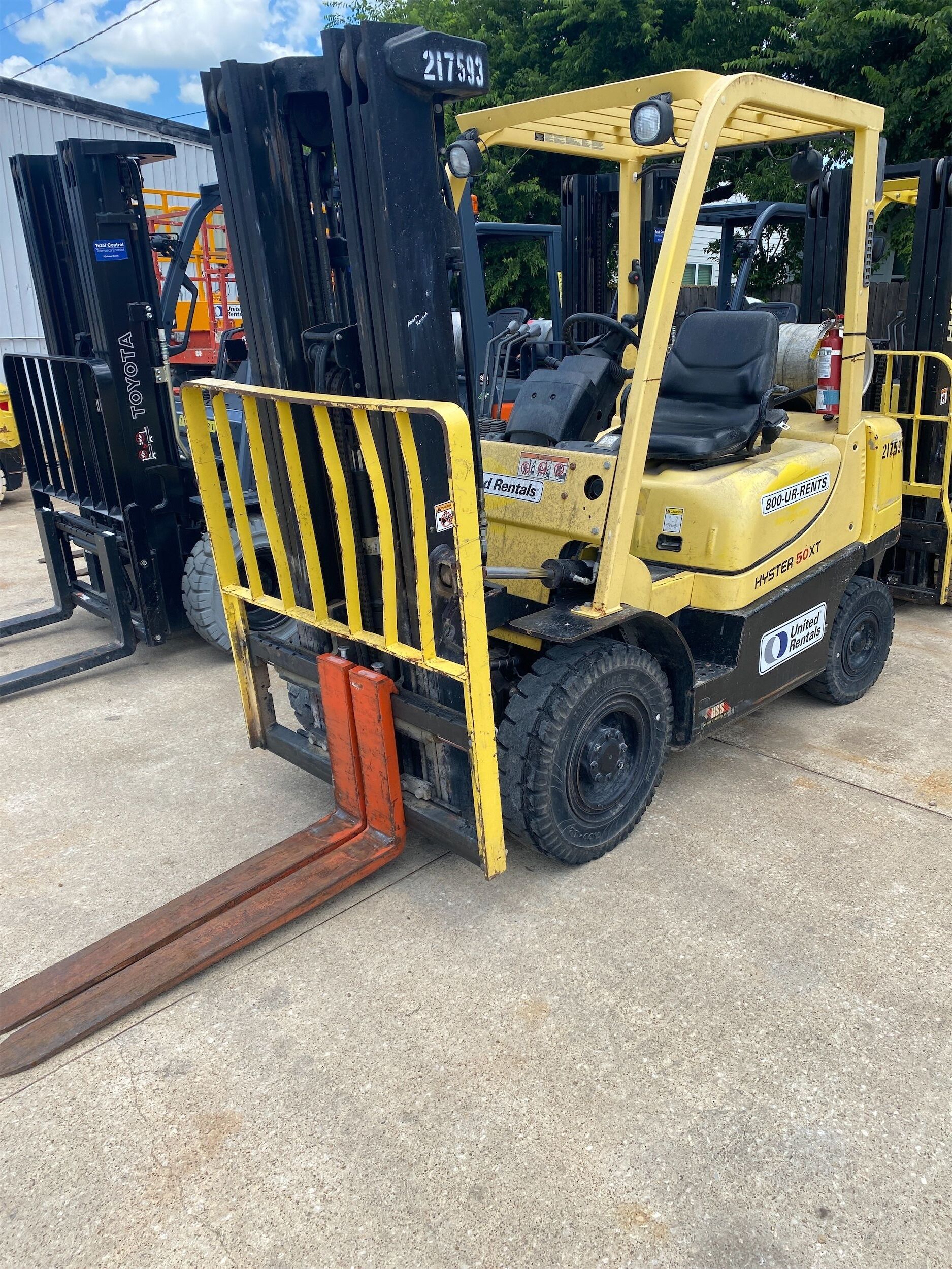 2018 HYSTER H50XT Warehouse Forklift in College Station, TX