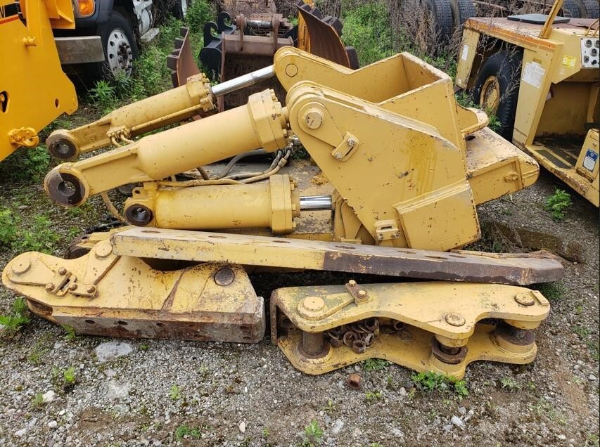 Caterpillar D8R Equipment For Sale - Caterpillar D8R