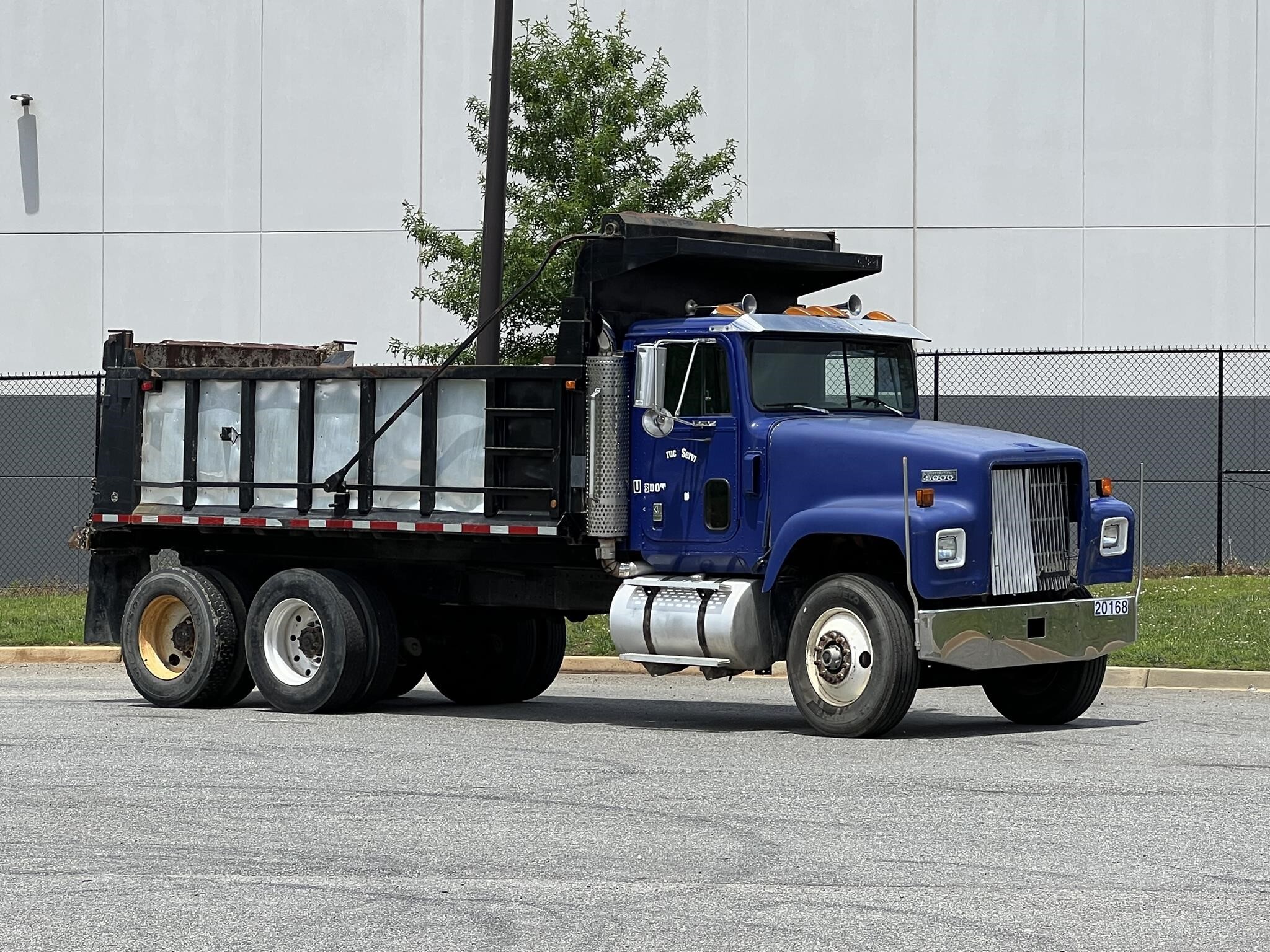 【希少】ERTL PAYSTAR 5000 DUMP TRUCK ダンプトラック s-l1200.jpg