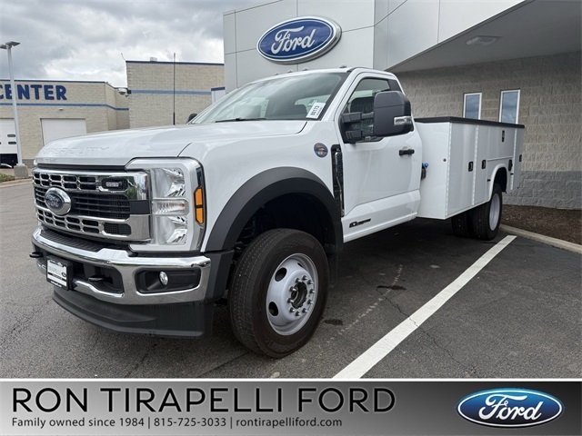 2024 FORD F550 in Shorewood, IL