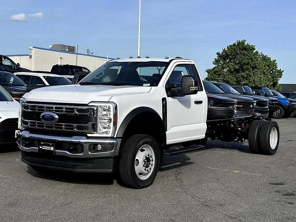 2025 FORD F450 in Silver Spring, MD
