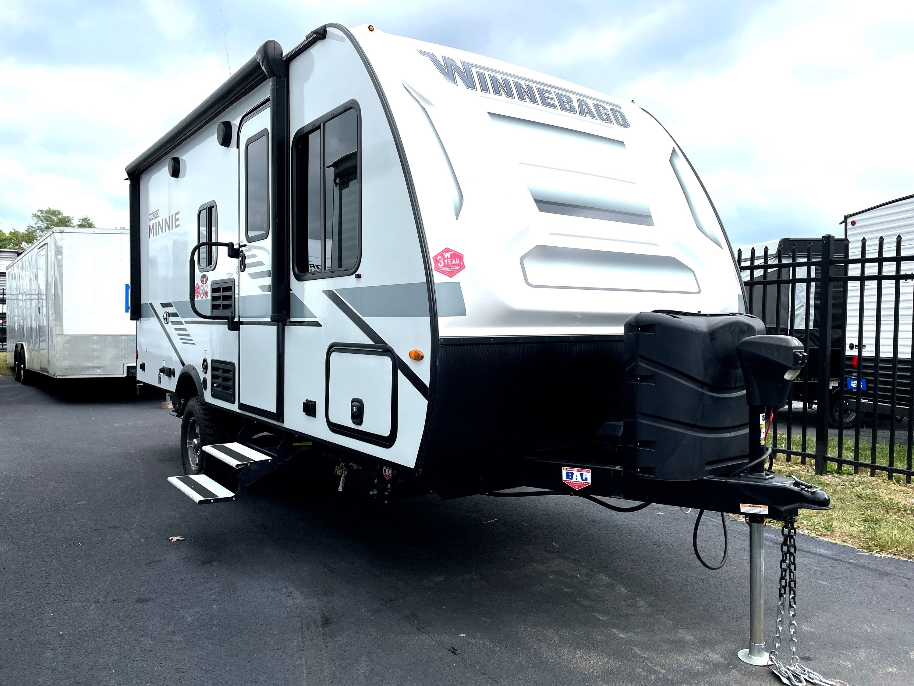 Used Winnebago Micro Minnie RVs For Sale near Dayton, ME - RV Trader