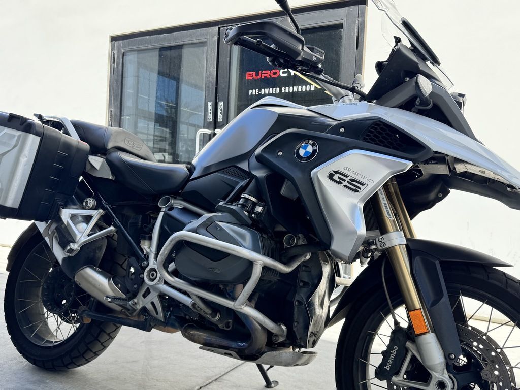 White Motorcycles For Sale Near Henderson Las Vegas, NV