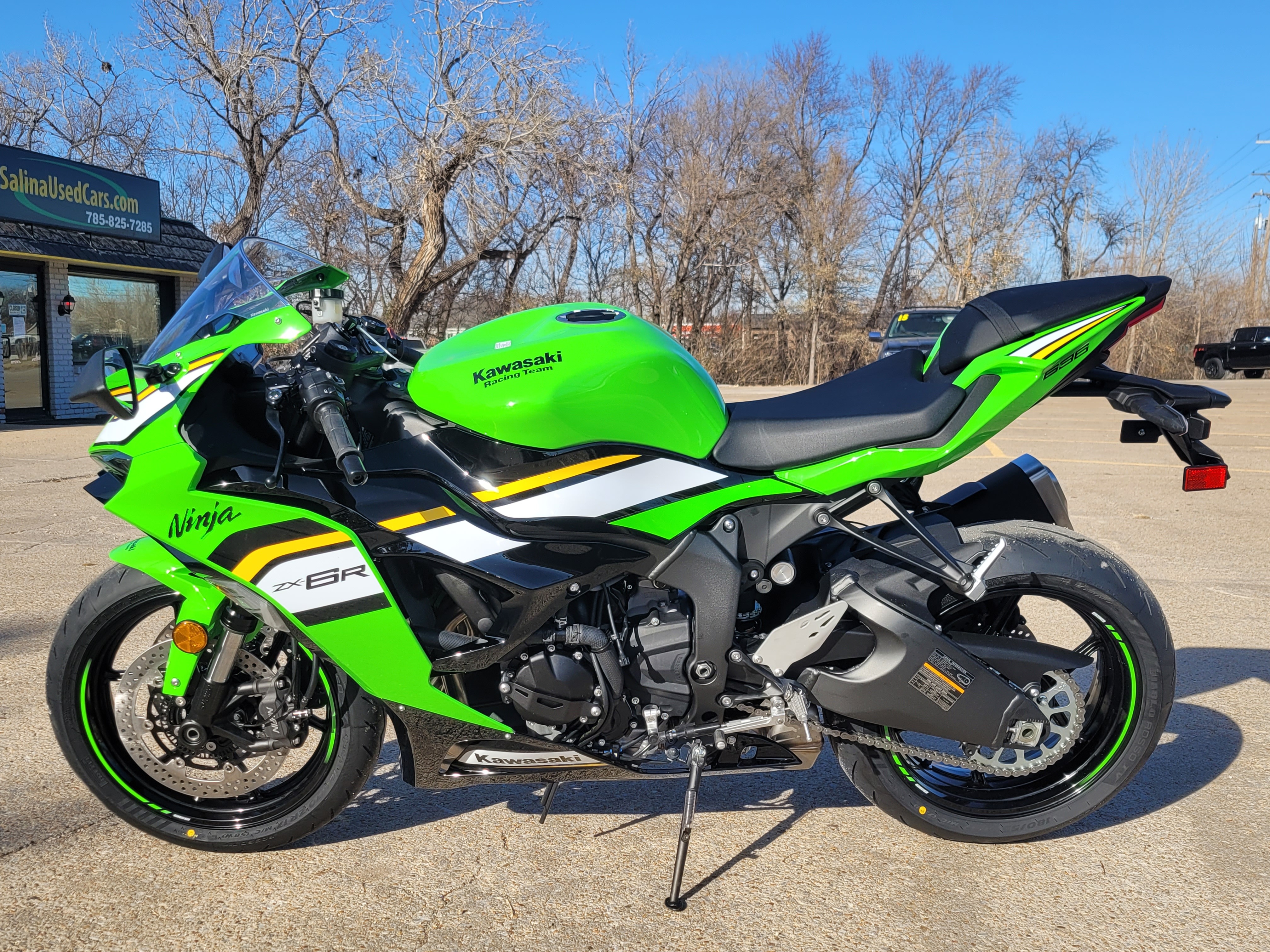 Black Kawasaki Ninja r Motorcycles For Sale in Illinois