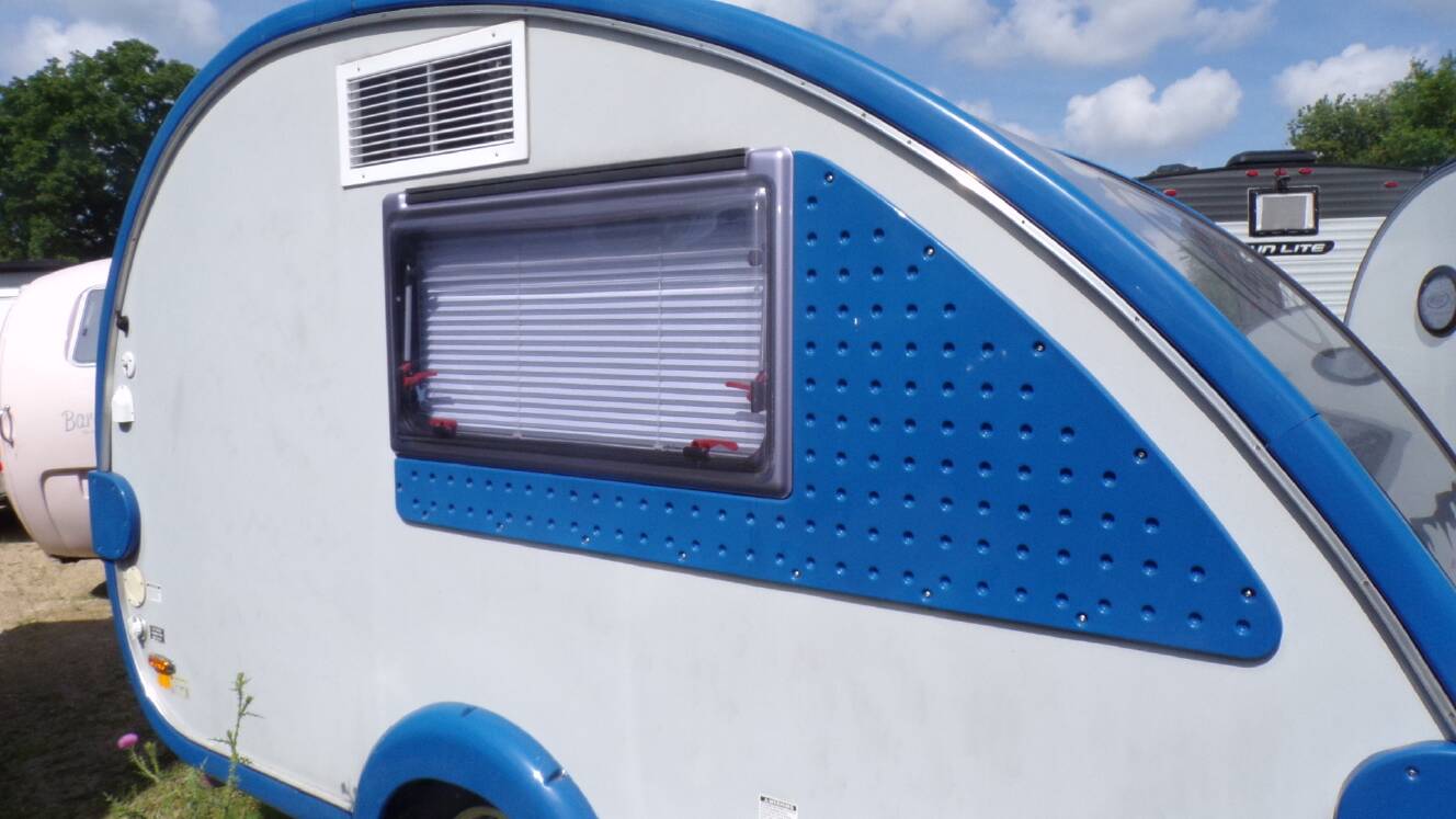 A photo of this 2015 Nucamp T@B 320