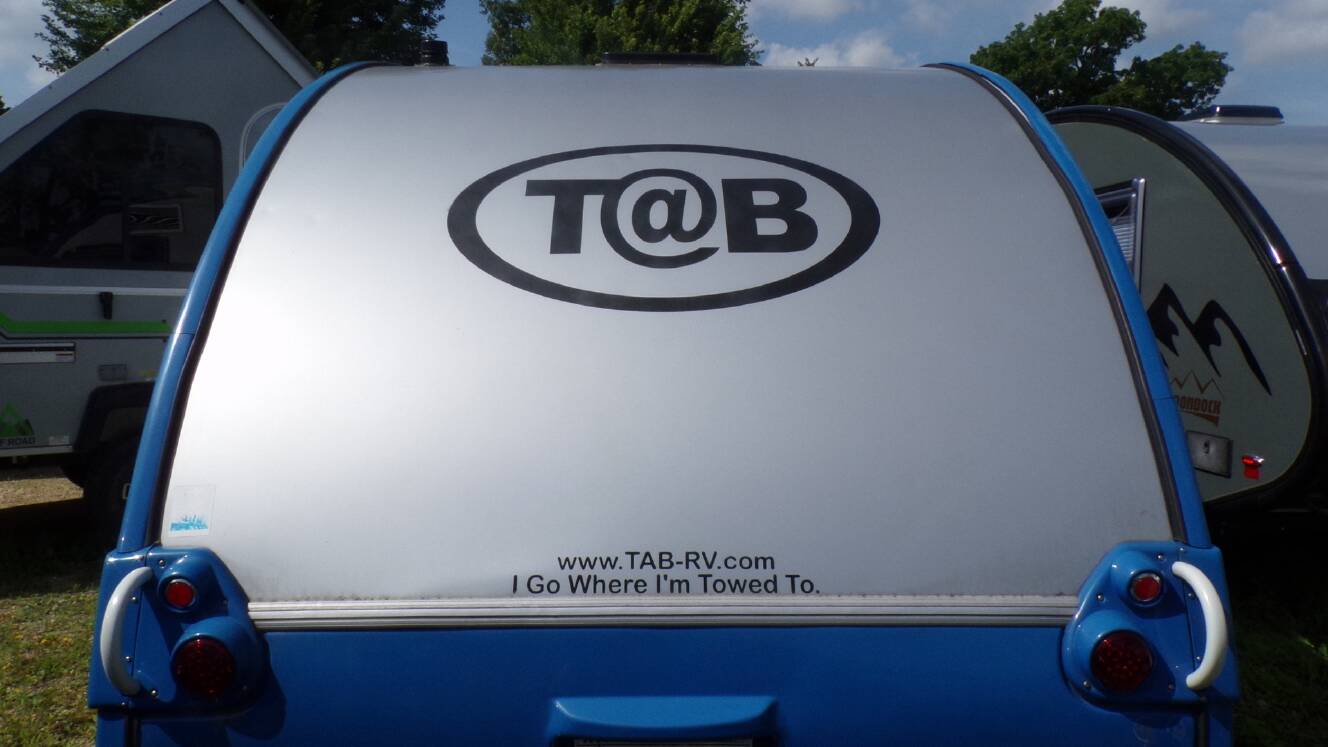 A photo of this 2015 Nucamp T@B 320