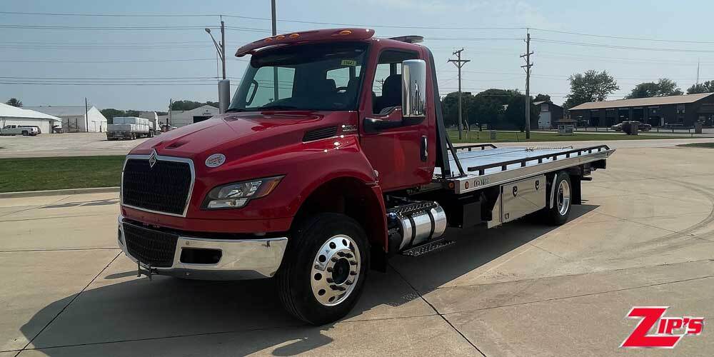 2025 INTERNATIONAL MV607 in New Hampton, IA