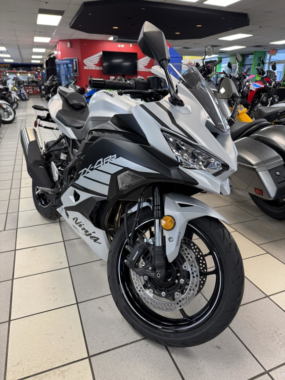 Ninja ZX-4RR For Sale Near 49686 - Kawasaki Standard