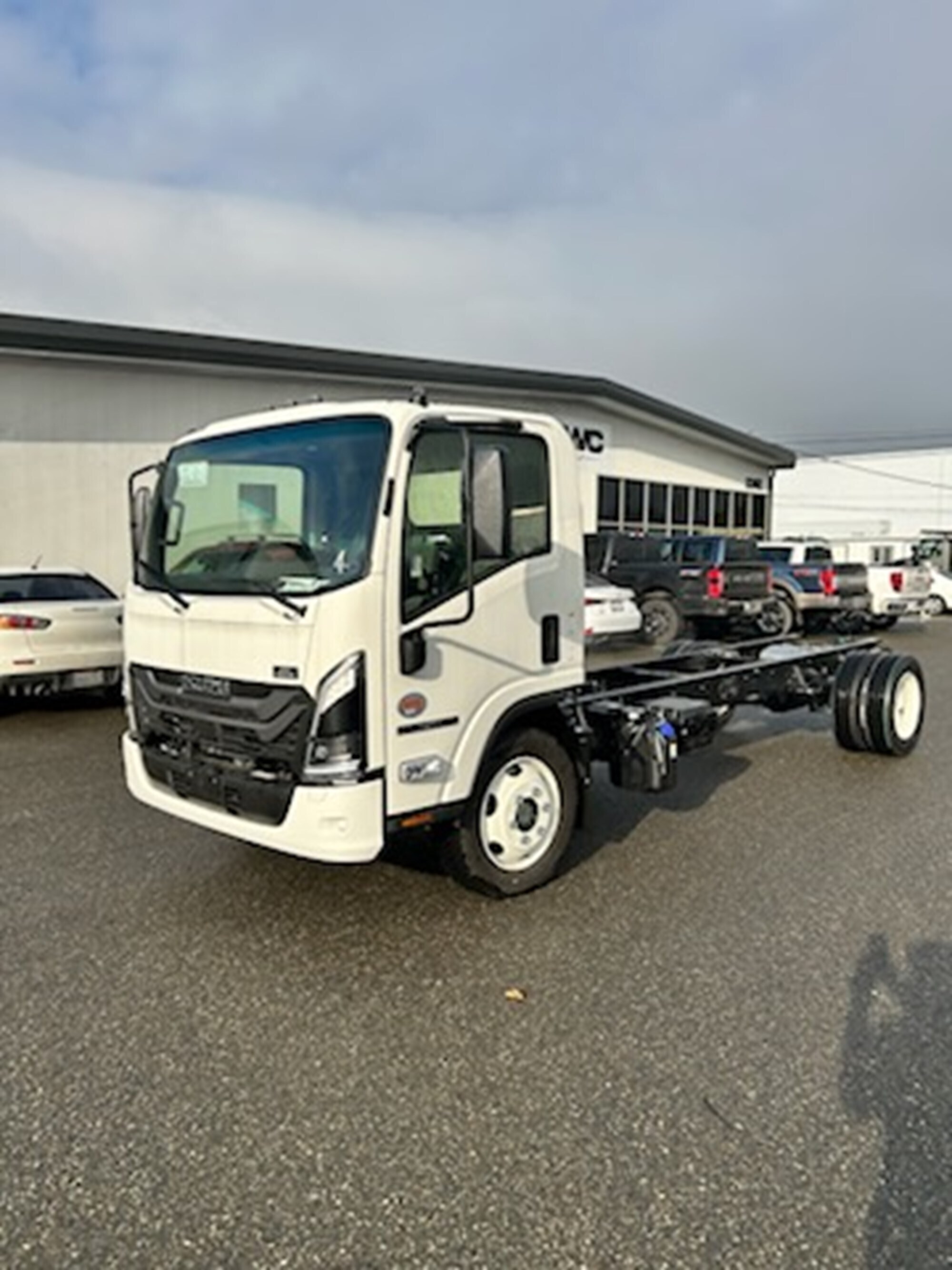 2025 ISUZU NPR-XD in Tacoma, WA