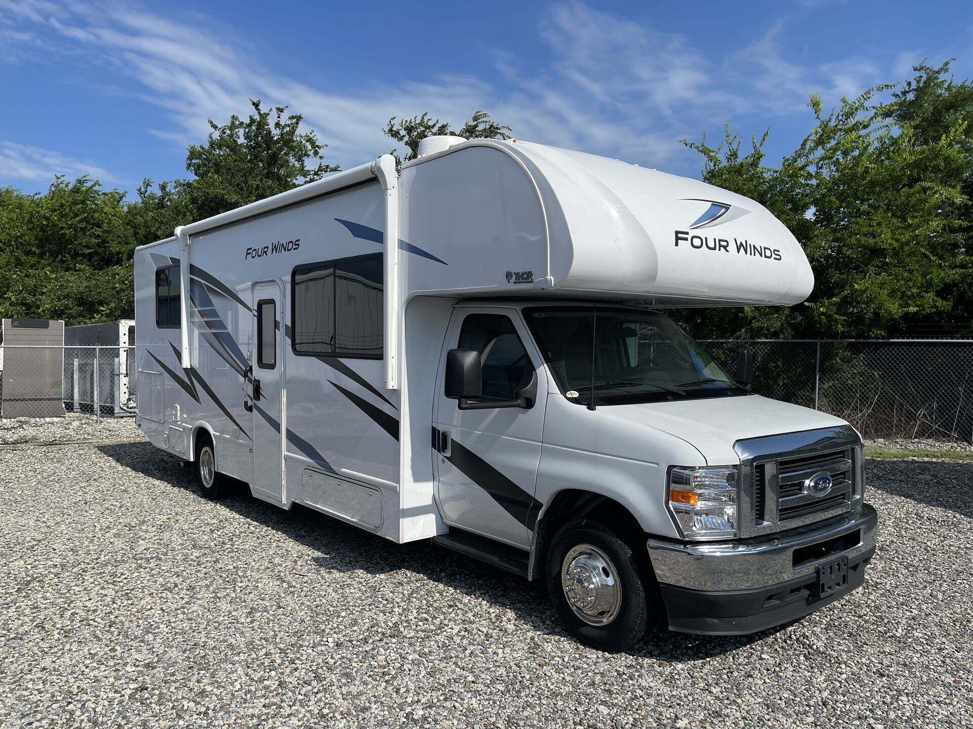 Four Winds Class C RVs and Motorhomes For Sale near Monroe