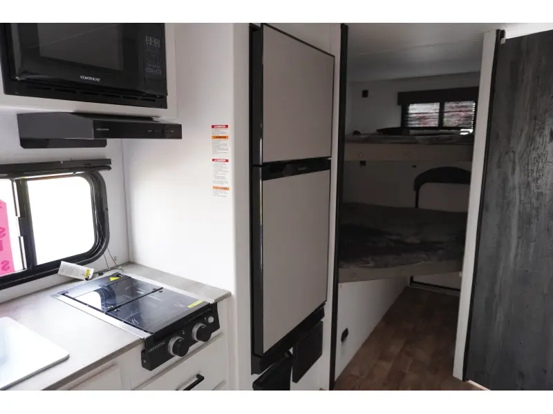 2023 KEYSTONE HIDEOUT 181BH