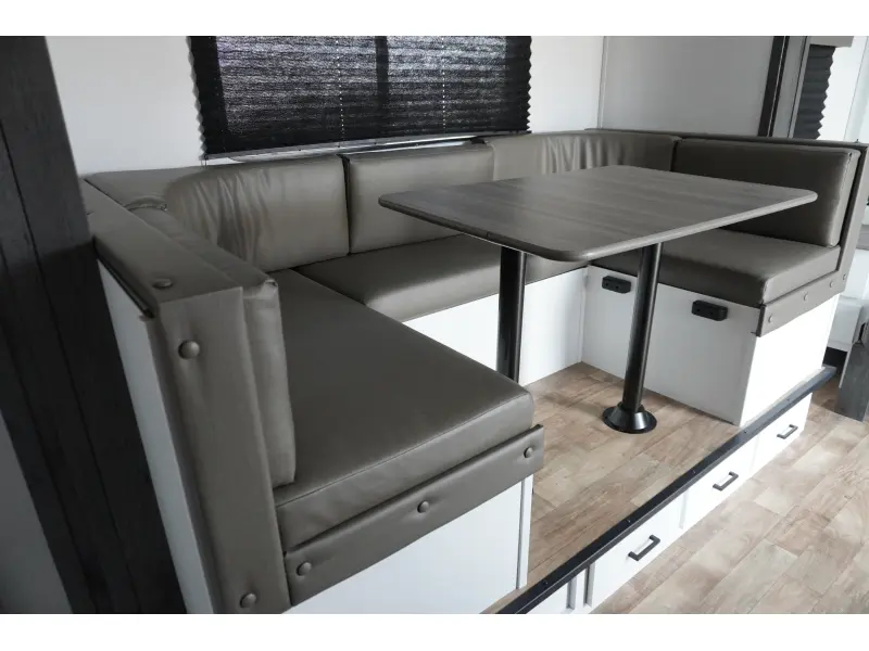 2023 KEYSTONE HIDEOUT 181BH