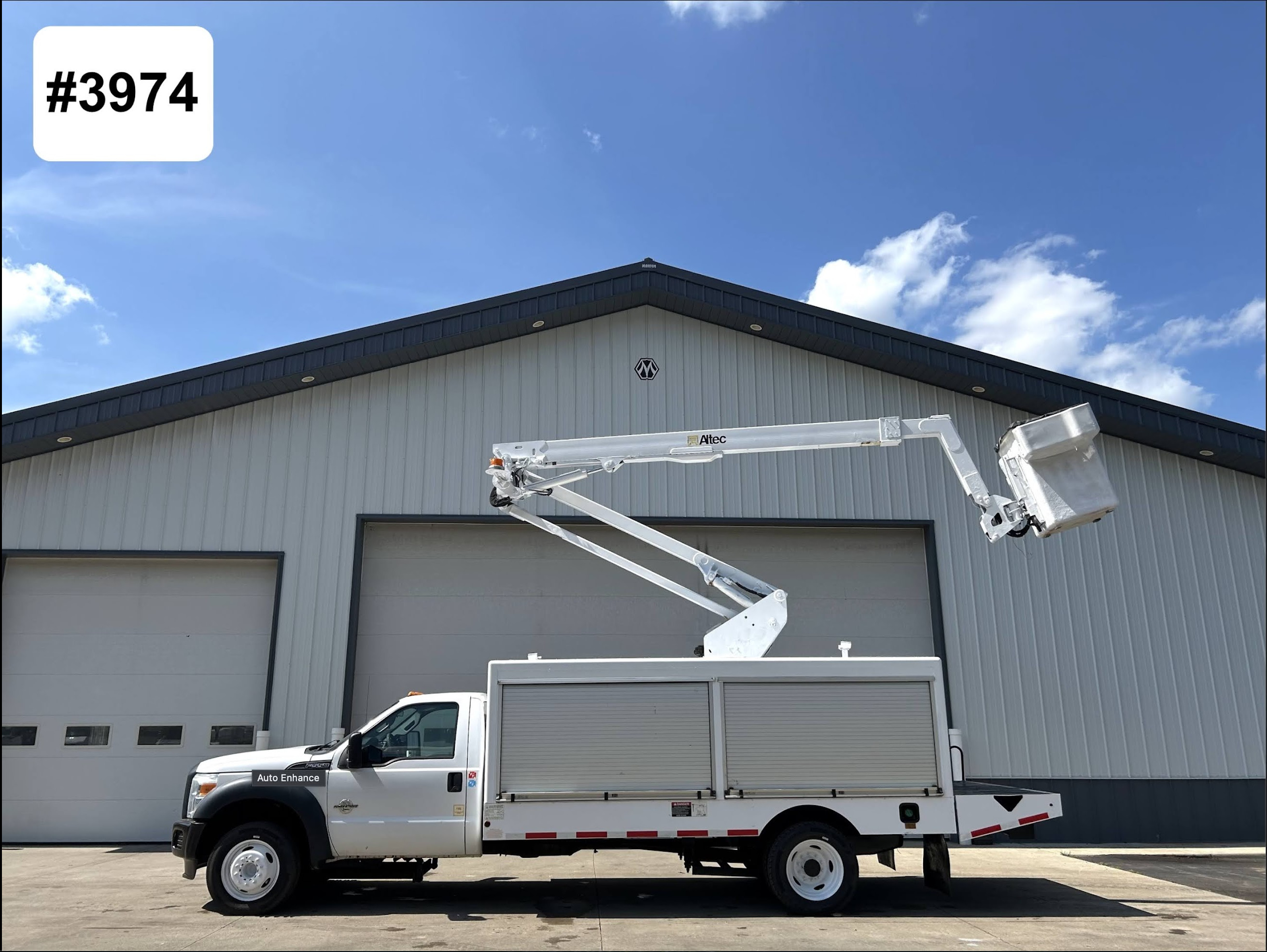 2016 FORD F550 in Battle Creek, MI