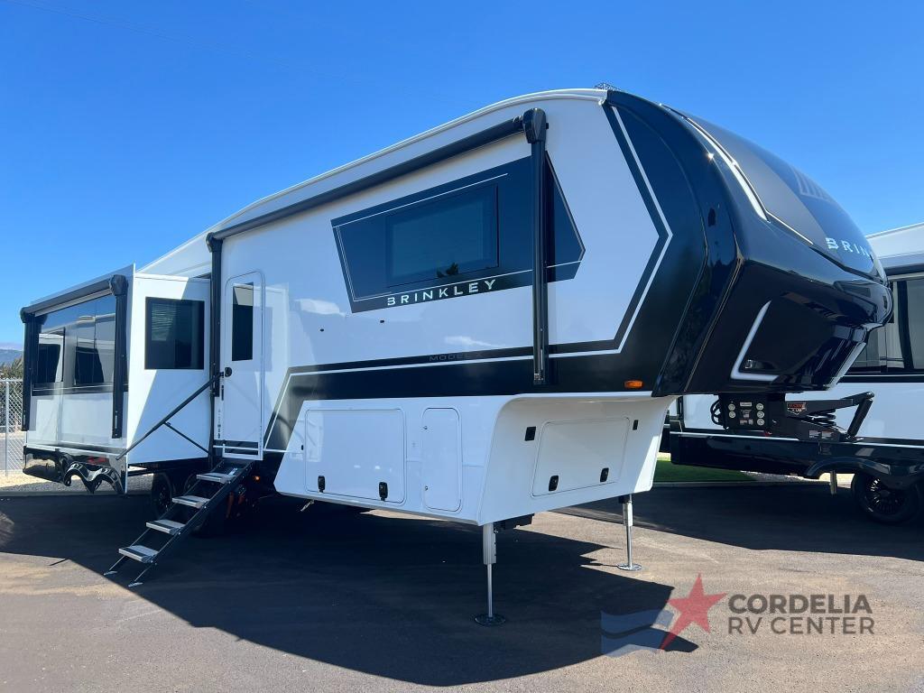 rvページ New 2026 Brinkley Model Z 2670 For Sale in Middlebury, IN