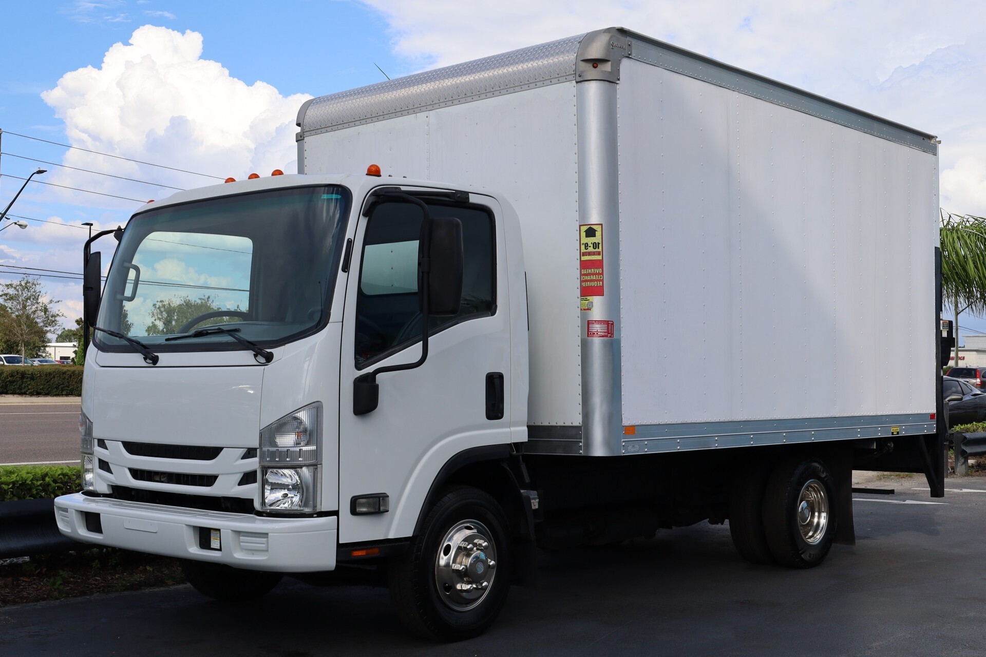 2019 ISUZU NRR in Hartford, CT