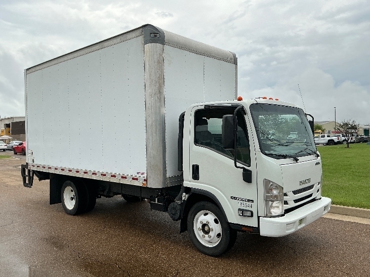 2017 ISUZU NPR HD in Hartford, CT