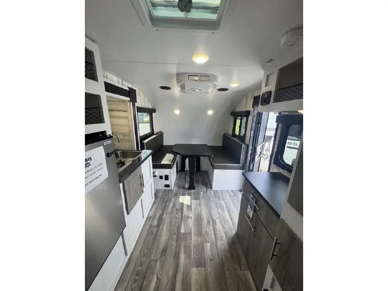 2025 TRAVEL LITE ROVE LITE 14FBS