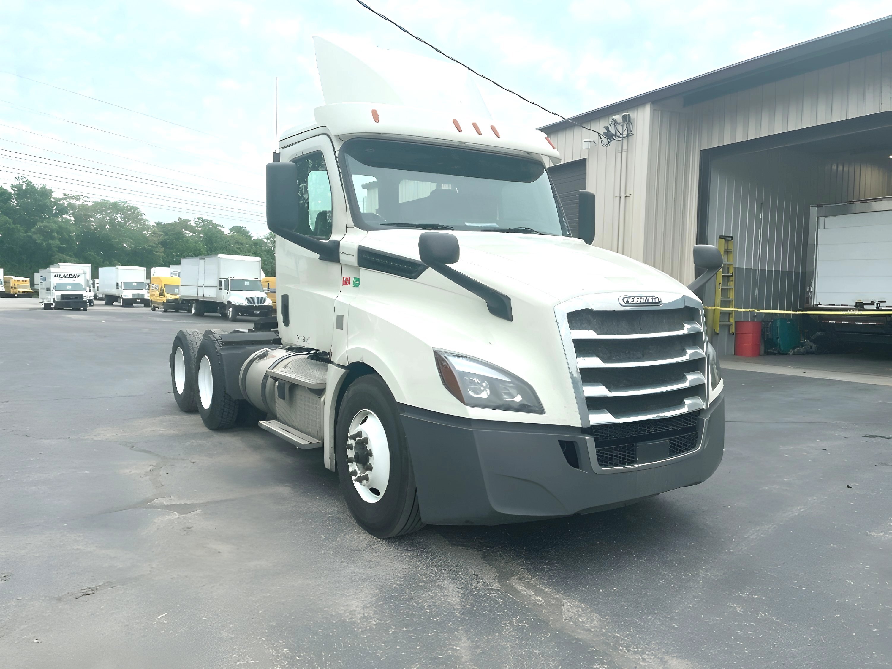 2019 FREIGHTLINER CASCADIA 126 in Mount Juliet, TN