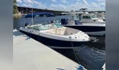 2016 Robalo 247 Dual Console Fish and Ski Boat boat