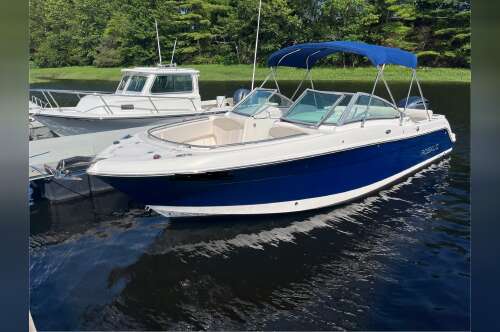 2016 Robalo 247 Dual Console in boxford MA