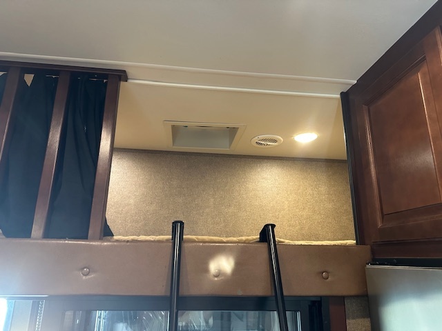 2013 Heartland ROAD WARRIOR 410RW RV