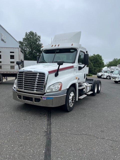 2016 FREIGHTLINER CASCADIA 125