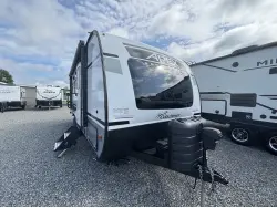 2022 COACHMEN APEX 208BHS