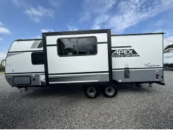 2022 COACHMEN APEX 208BHS