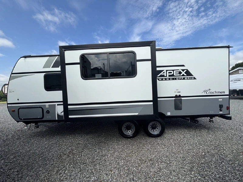 2022 COACHMEN APEX 208BHS