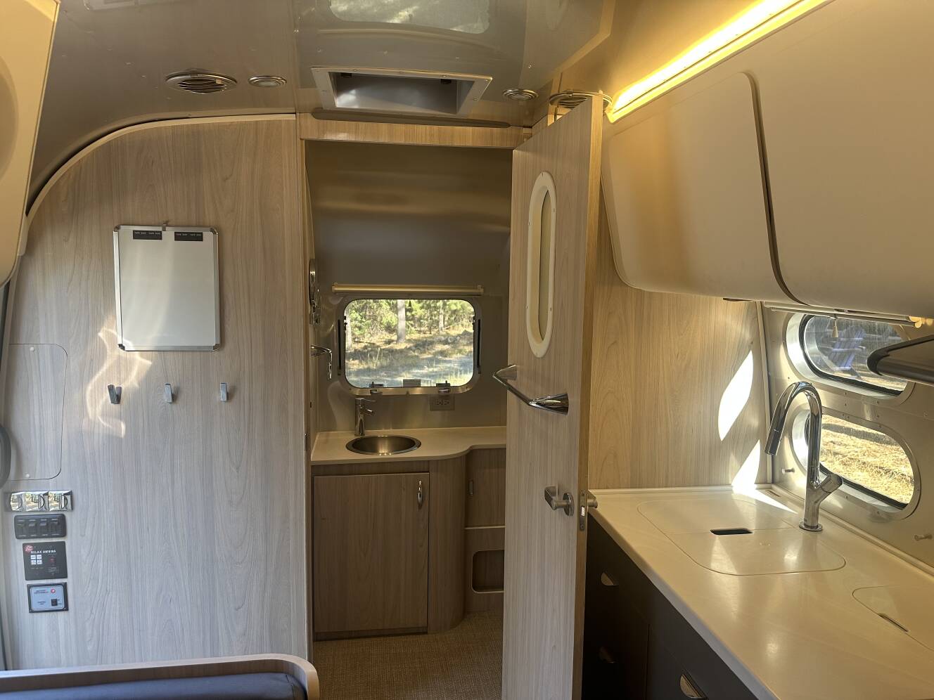 A photo of this 2020 Airstream Globetrotter 23FB