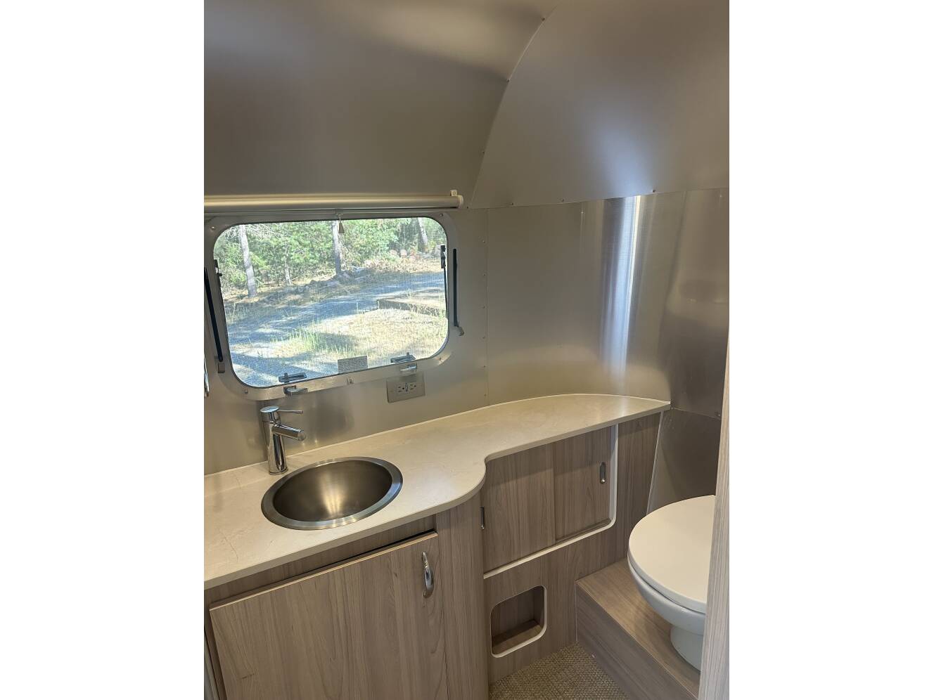 A photo of this 2020 Airstream Globetrotter 23FB