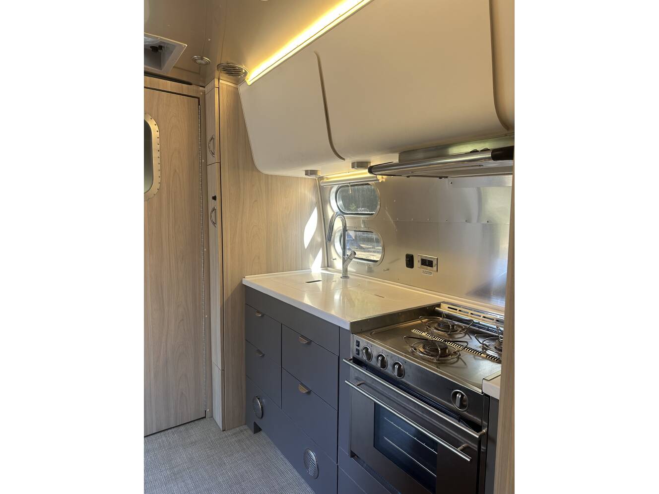 A photo of this 2020 Airstream Globetrotter 23FB