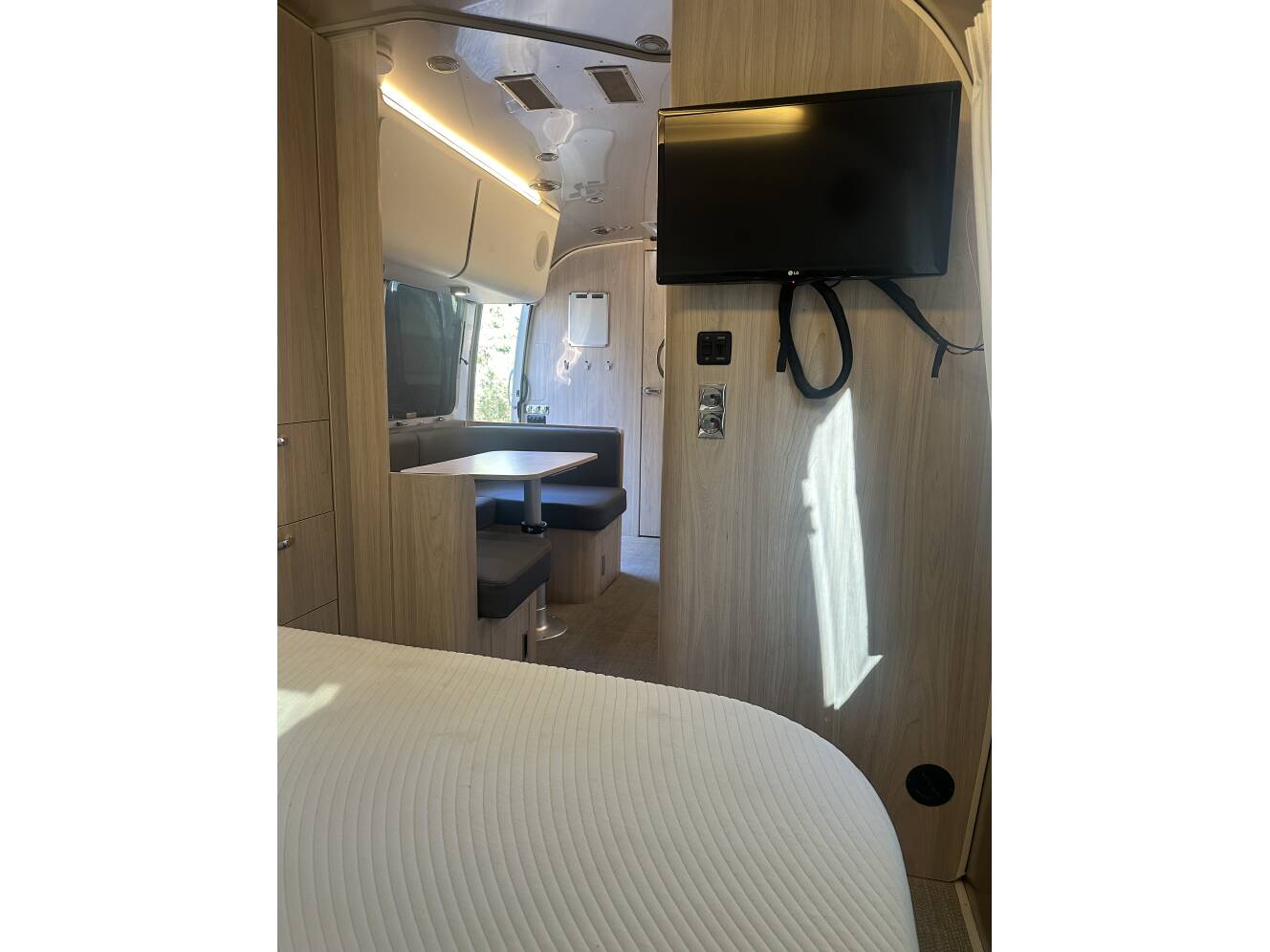 A photo of this 2020 Airstream Globetrotter 23FB