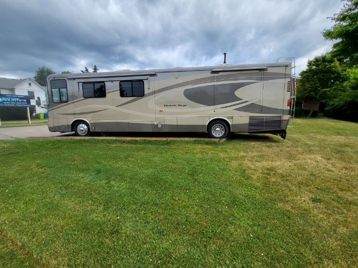 2004 Newmar DUTCH STAR 4015 RV