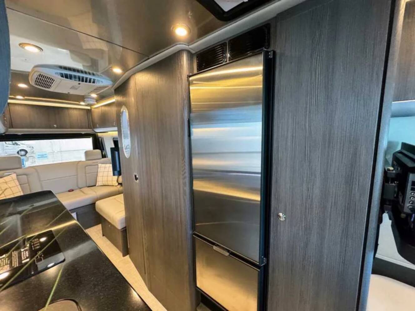 A photo of this 2025 Airstream INTERSTATE GT-e