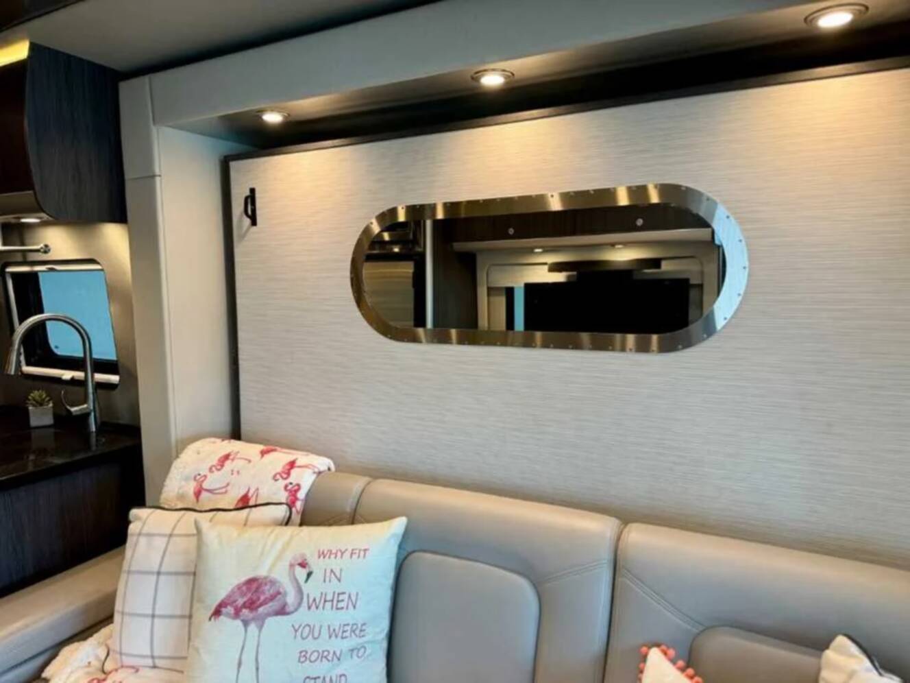 A photo of this 2021 Airstream ATLAS Murphy Suite