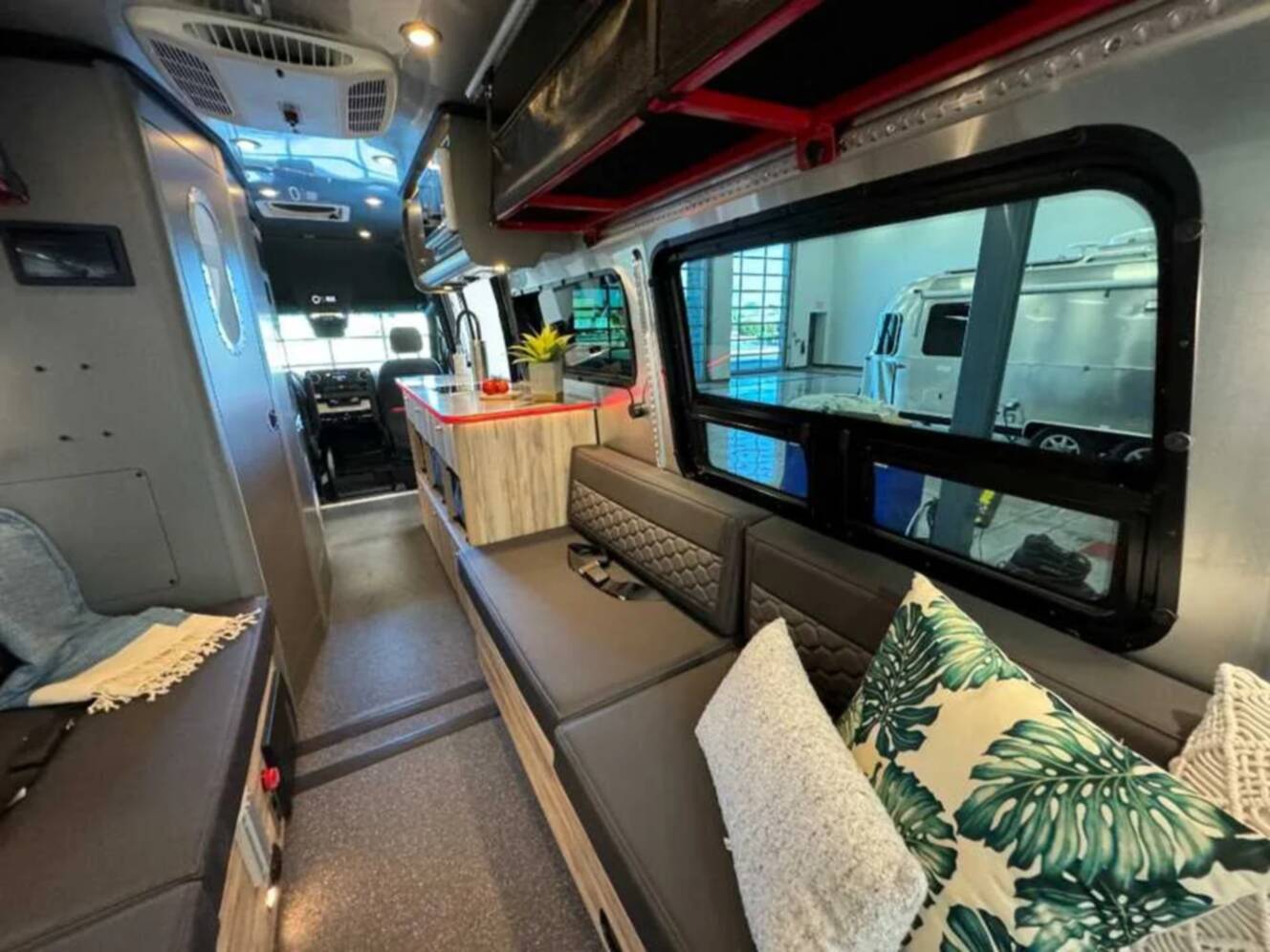 A photo of this 2024 Airstream INTERSTATE 24X