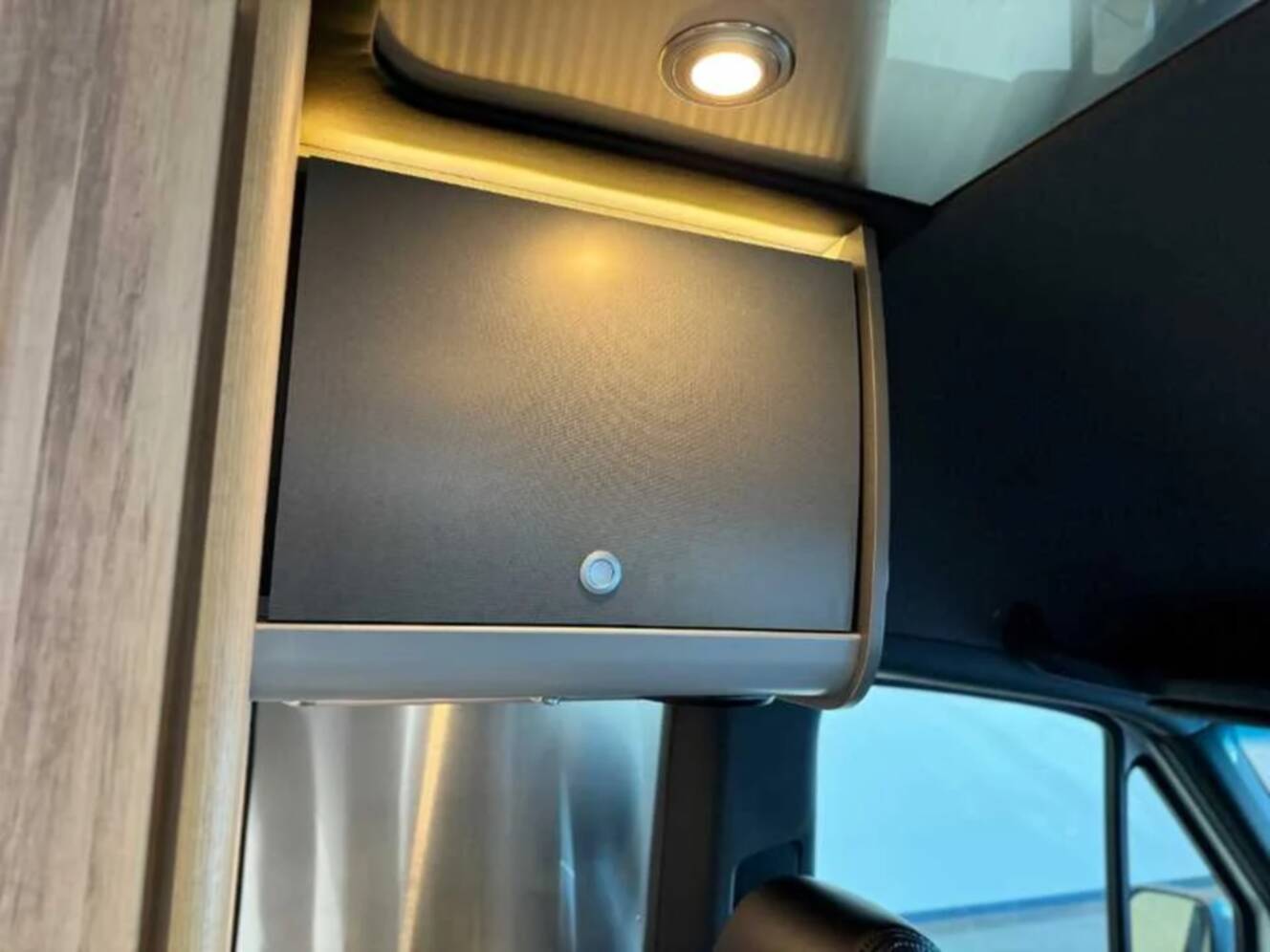 A photo of this 2024 Airstream INTERSTATE 24X