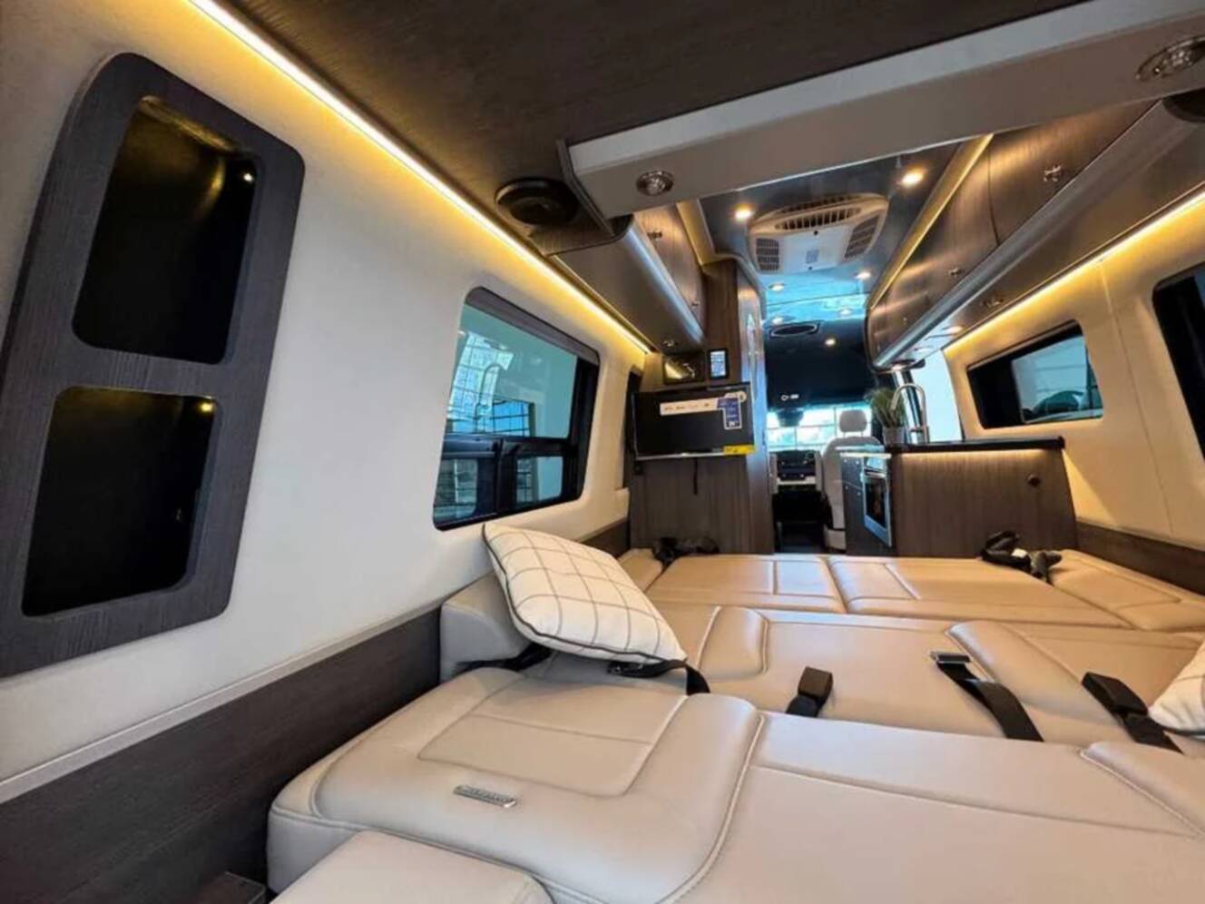 A photo of this 2025 Airstream INTERSTATE GT-e