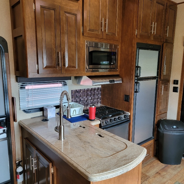 2015 Forest River Xlr Thunderbolt 340X12HP in home KS