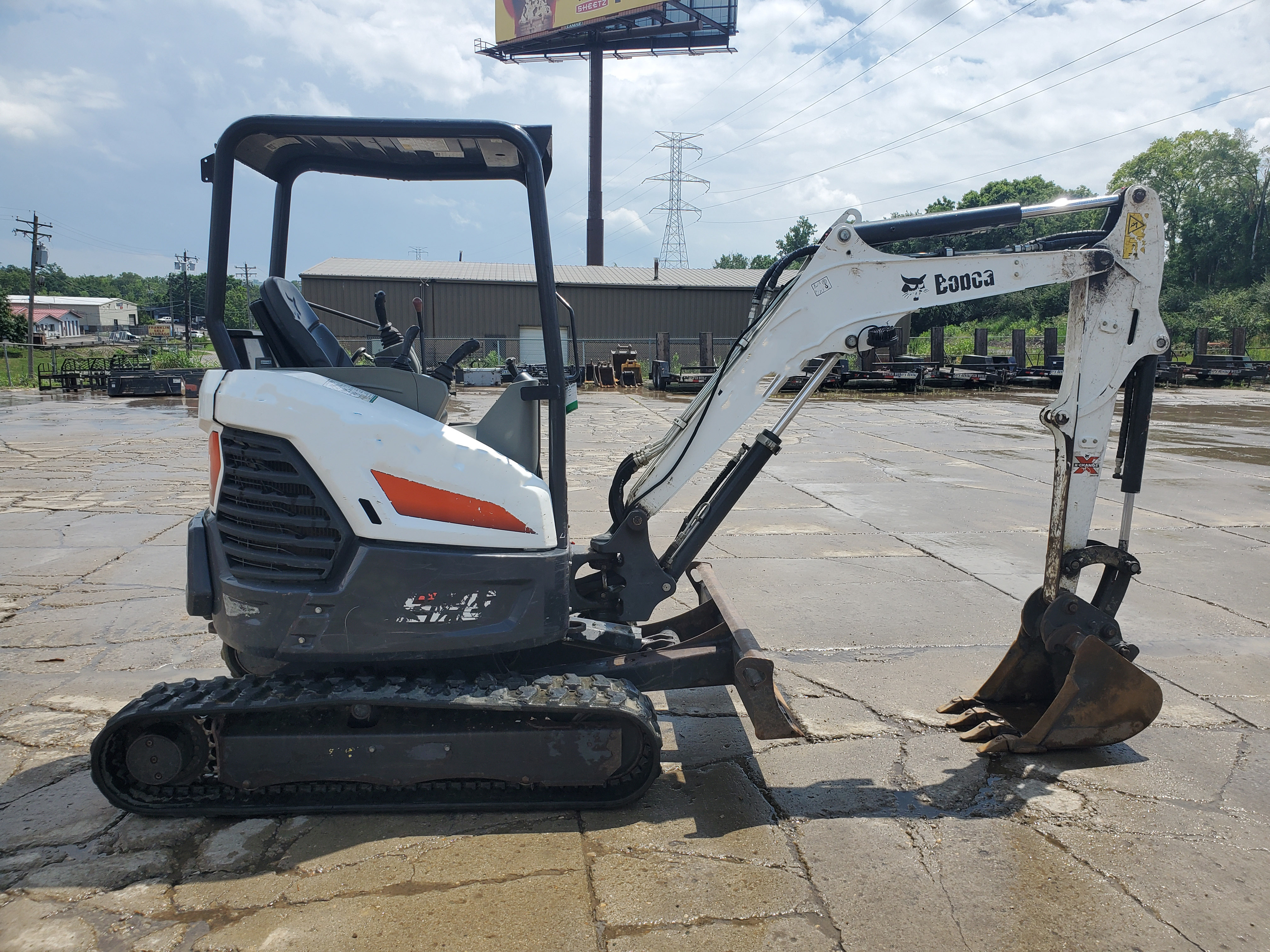 Excavators Equipment For Sale Near Womelsdorf, Pennsylvania