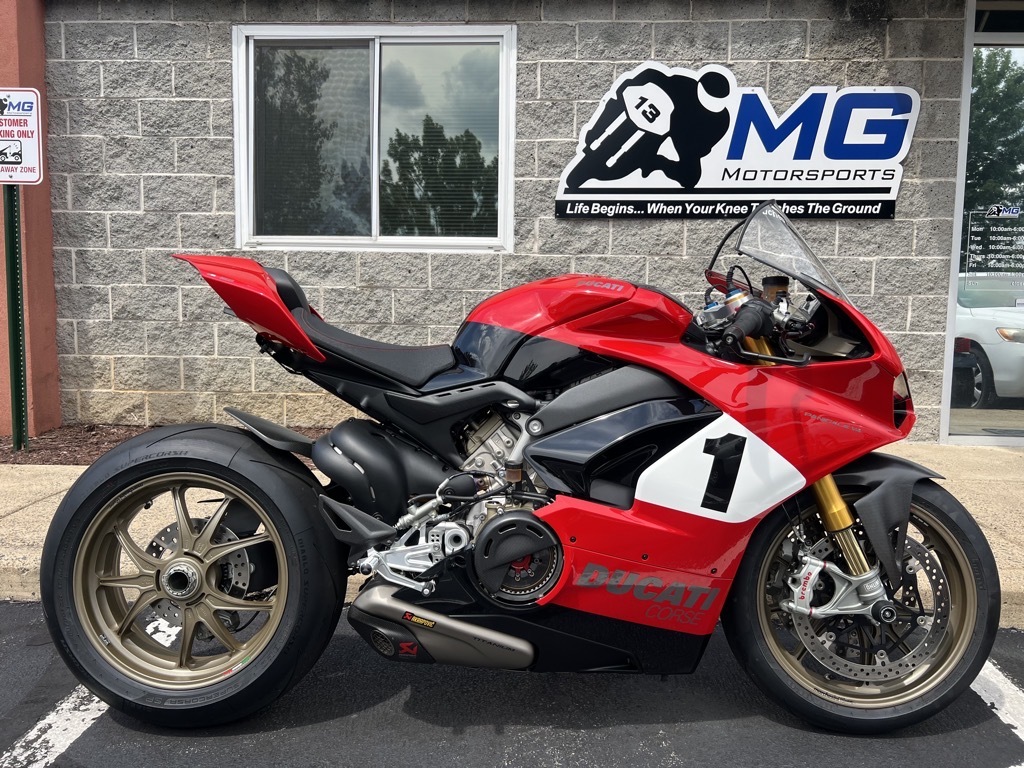 画像 2015 Kawasaki ZX-14R review - RevZilla