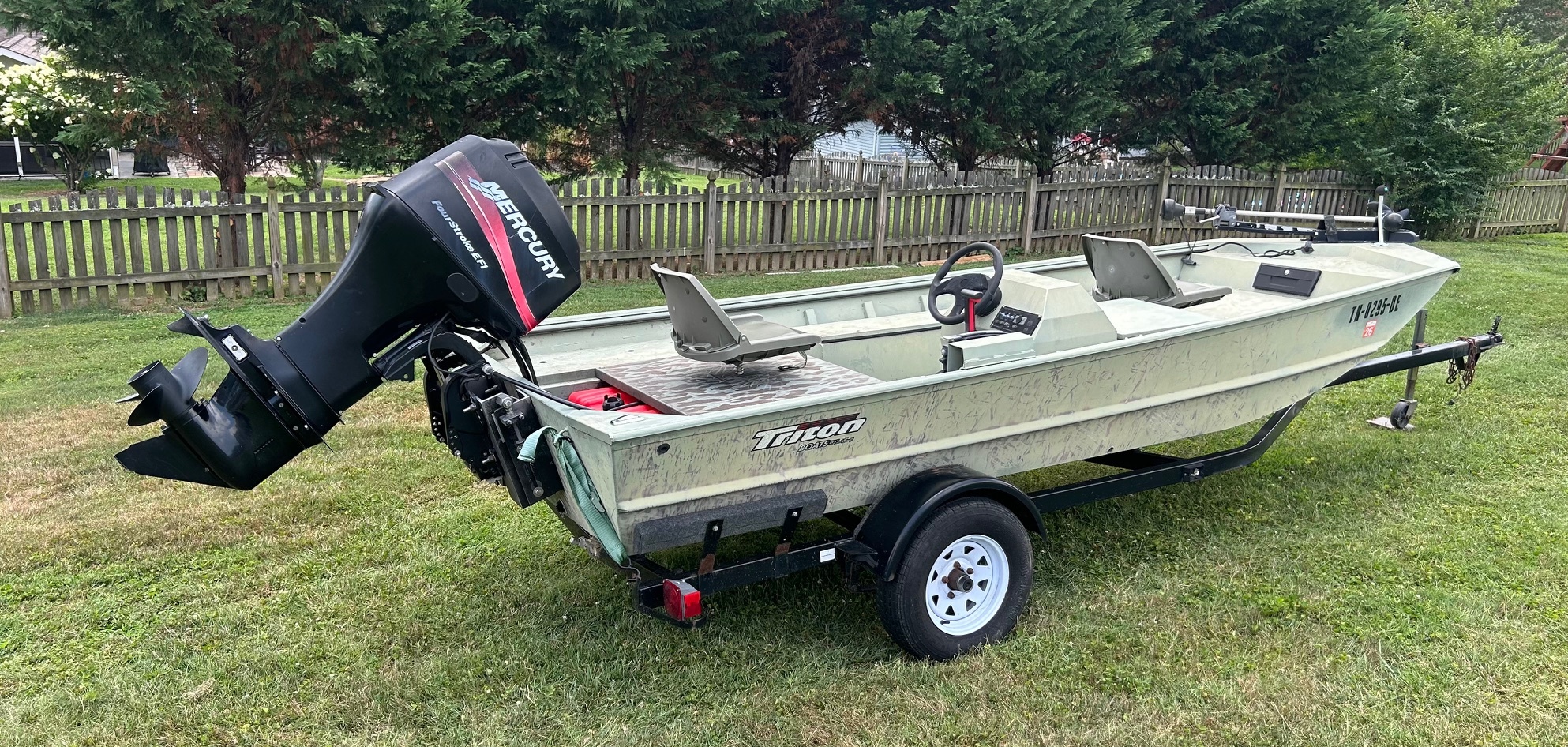 2001 Triton 1650 Side Console in knoxville TN